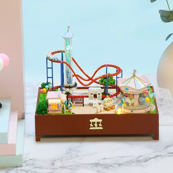 Novo DIY Lesene Music Box Lutke Kit Miniaturni s Pohištvom Zabaviščni Park, Vila Lutka Hiša Sestavljeni Igrače za Dekleta Darila