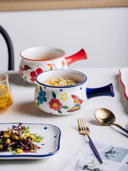 Zajtrk jedi z ročaji enotno ustvarjalno bo ustrezala gospodinjski Japonski spletni slaven keramični ins en lep hrane posode