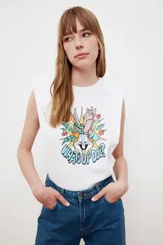 Trendyol Bugs Bunny Licenco Natisnjeni Ramen Blazine Pletene T-Shirt TWOSS21TS0045