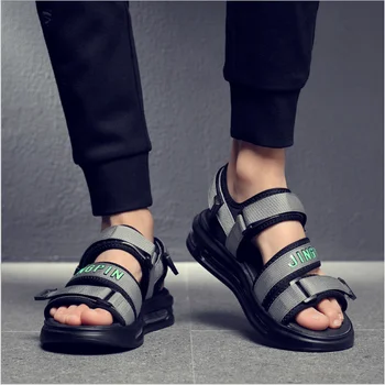 Klasična udobne sandale mens 2021 poletje nove čevlje moške, čevlje dihanje očesa vse-tekmo moške plaži sandali priložnostne copate