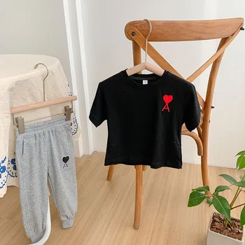2021 poletje nova otroška oblačila fant in dekle je ljubezen vezenje set T-majica + hlače 2-delni set 2-110