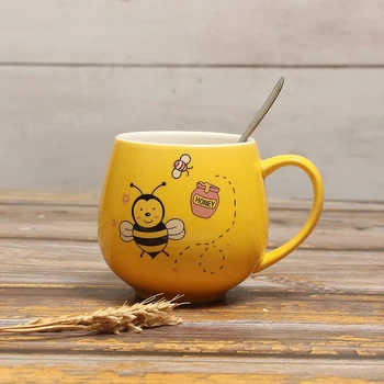 Srčkan malo čebel risanka keramični vrč kave z žlico office home pitje skodelico čaja pokal ustvarjalno darilo za ljubitelje družine, childre