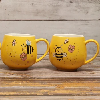Srčkan malo čebel risanka keramični vrč kave z žlico office home pitje skodelico čaja pokal ustvarjalno darilo za ljubitelje družine, childre
