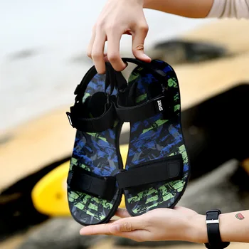 YWYGMZ Moški sandali 2020 poletni čevlji moški sandali kavljem&zanke moških plaži sandali sandalias hombre na prostem