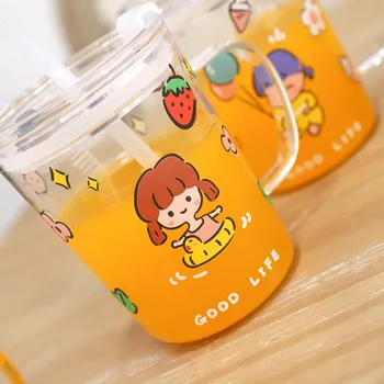 Korejsko Dekle, ki Obsega Stekla s Slamo Zaprti Neprepustnih Risanka Pitje Skodelico Zajtrk Pokal Srčkan Steklenico Vode za Dekleta Kawaii
